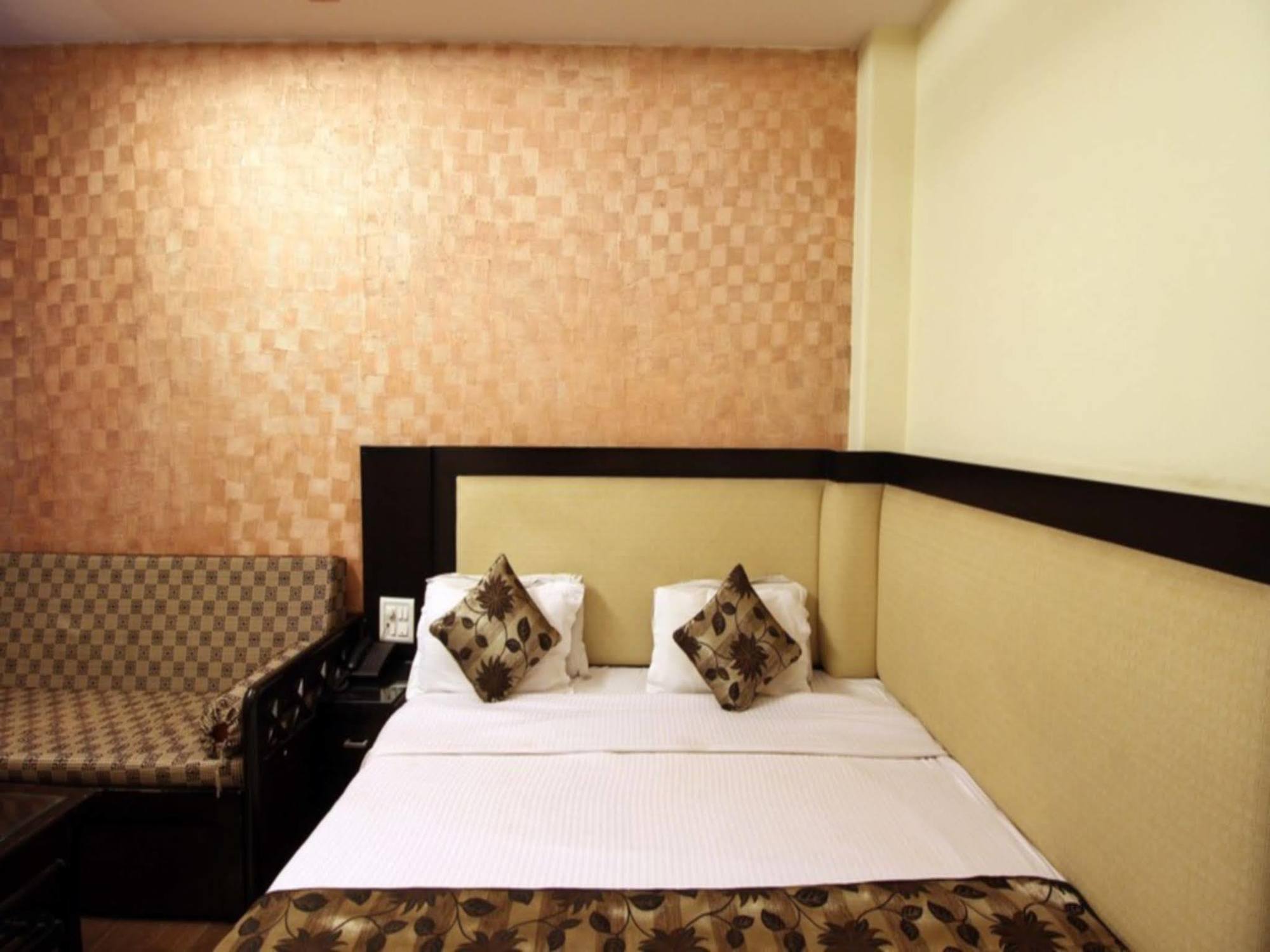 Arihant Inn-Near Blk Hospital Neu-Delhi Exterior foto